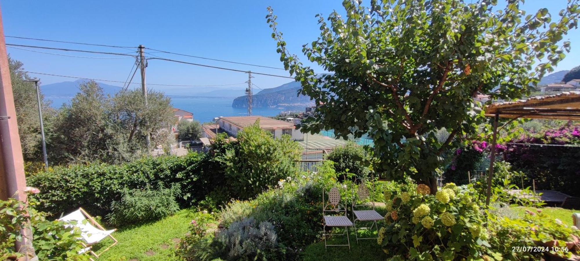 Lally'S Garden Bed and Breakfast Sorrento Esterno foto