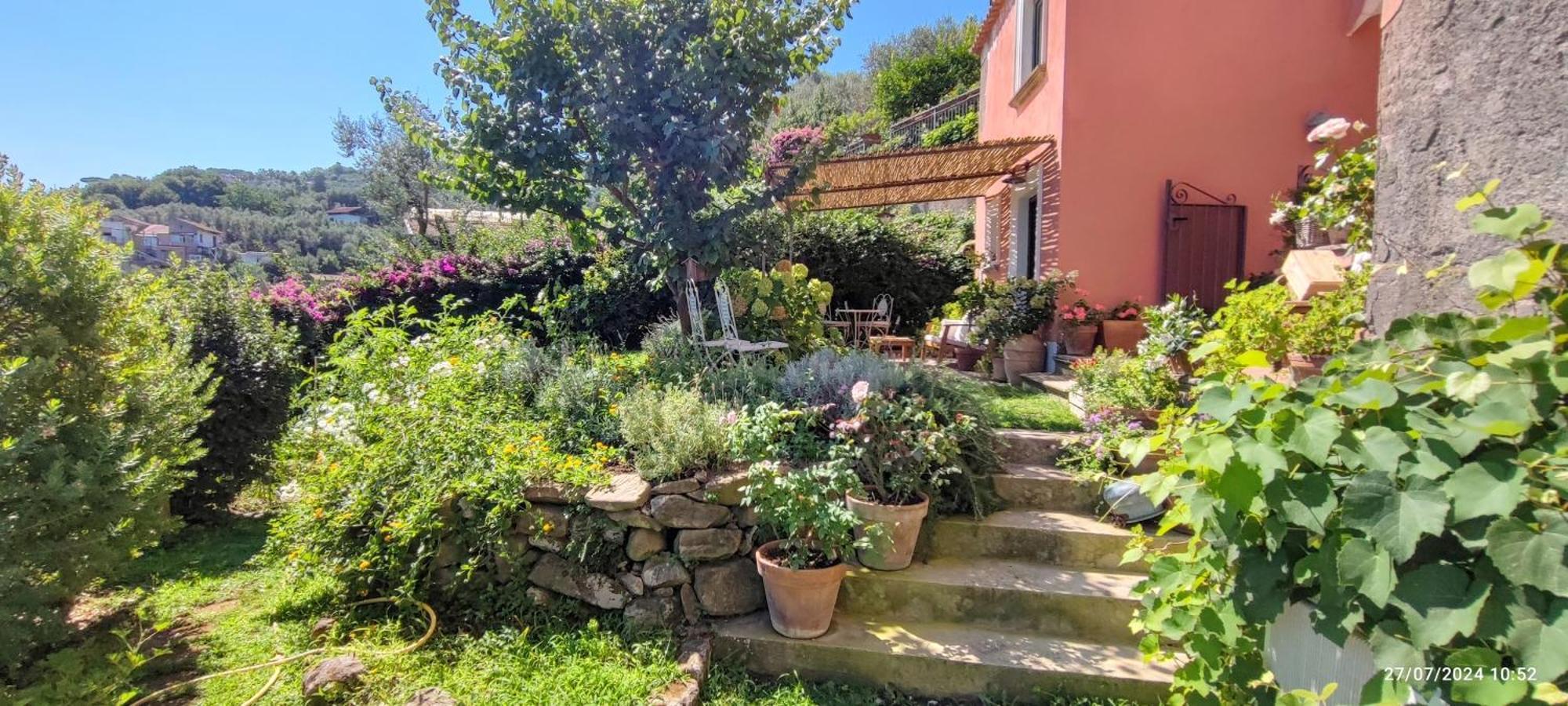Lally'S Garden Bed and Breakfast Sorrento Esterno foto